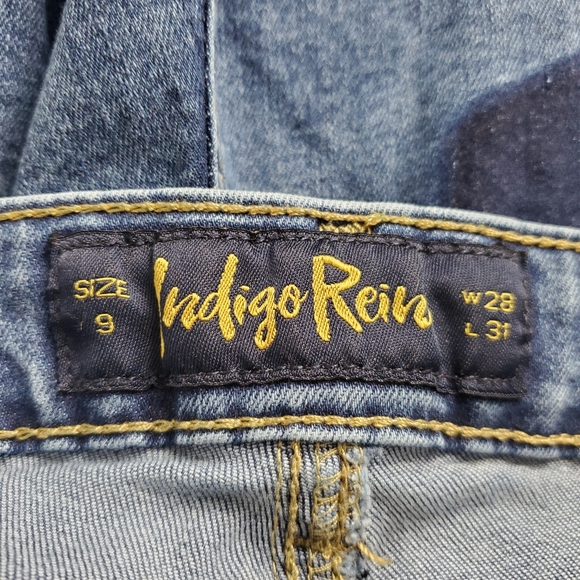 Indigo Rein Cropped Wide Leg Stretch Blue Jean - Picture 6 of 8